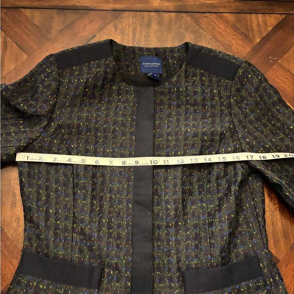 Doncaster Black and Green Blazer Tailored Suit Jacket and skirt - Picture 9 of 15